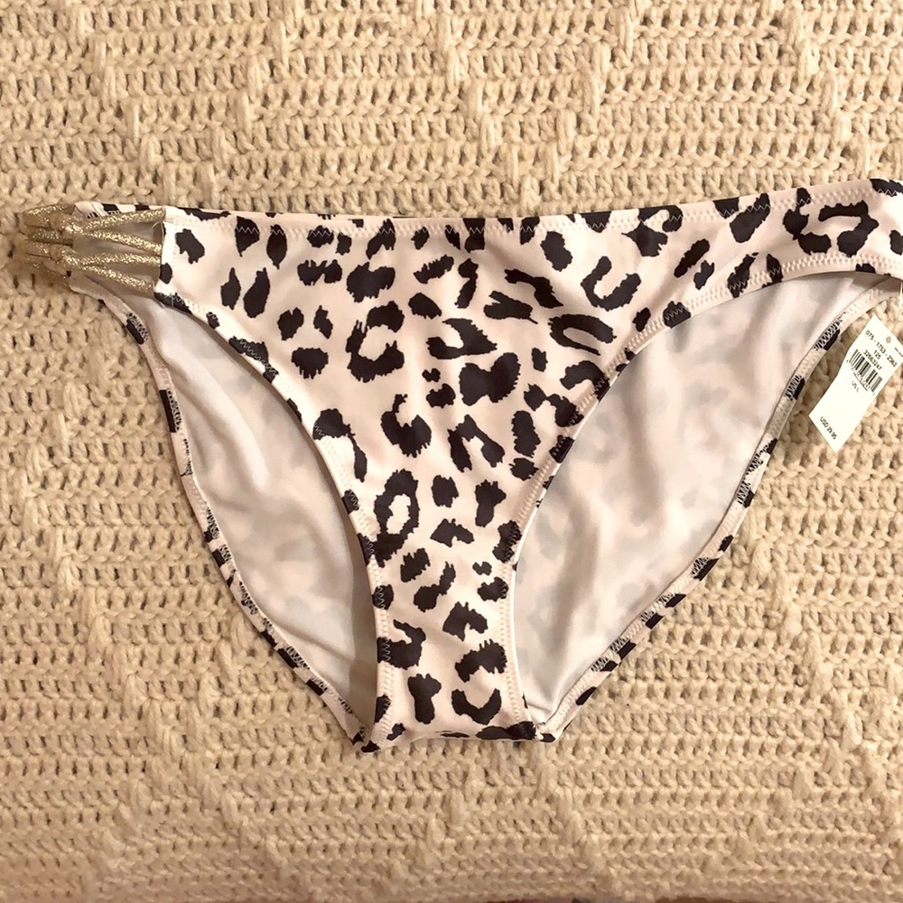 NEW WITH TAGS Aerie bikini bottoms